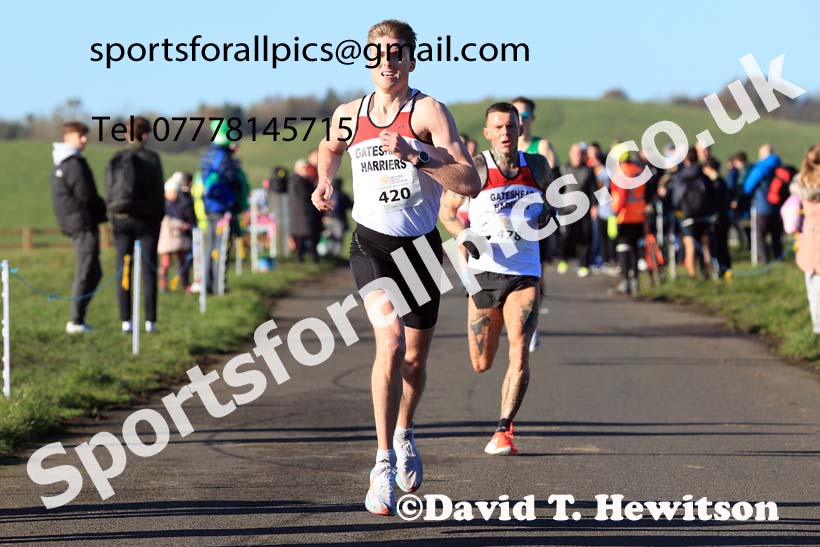 Senior Men and Womens 2023 Heaton Memorial 10k Road Race, Newcastle Town Moor, Newcastle.  Photo: David T. Hewitson/Sports for All Pics